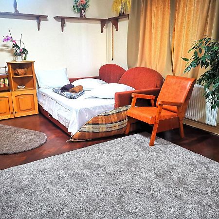 Casa Petrescu Curtea de Argeş Exterior foto