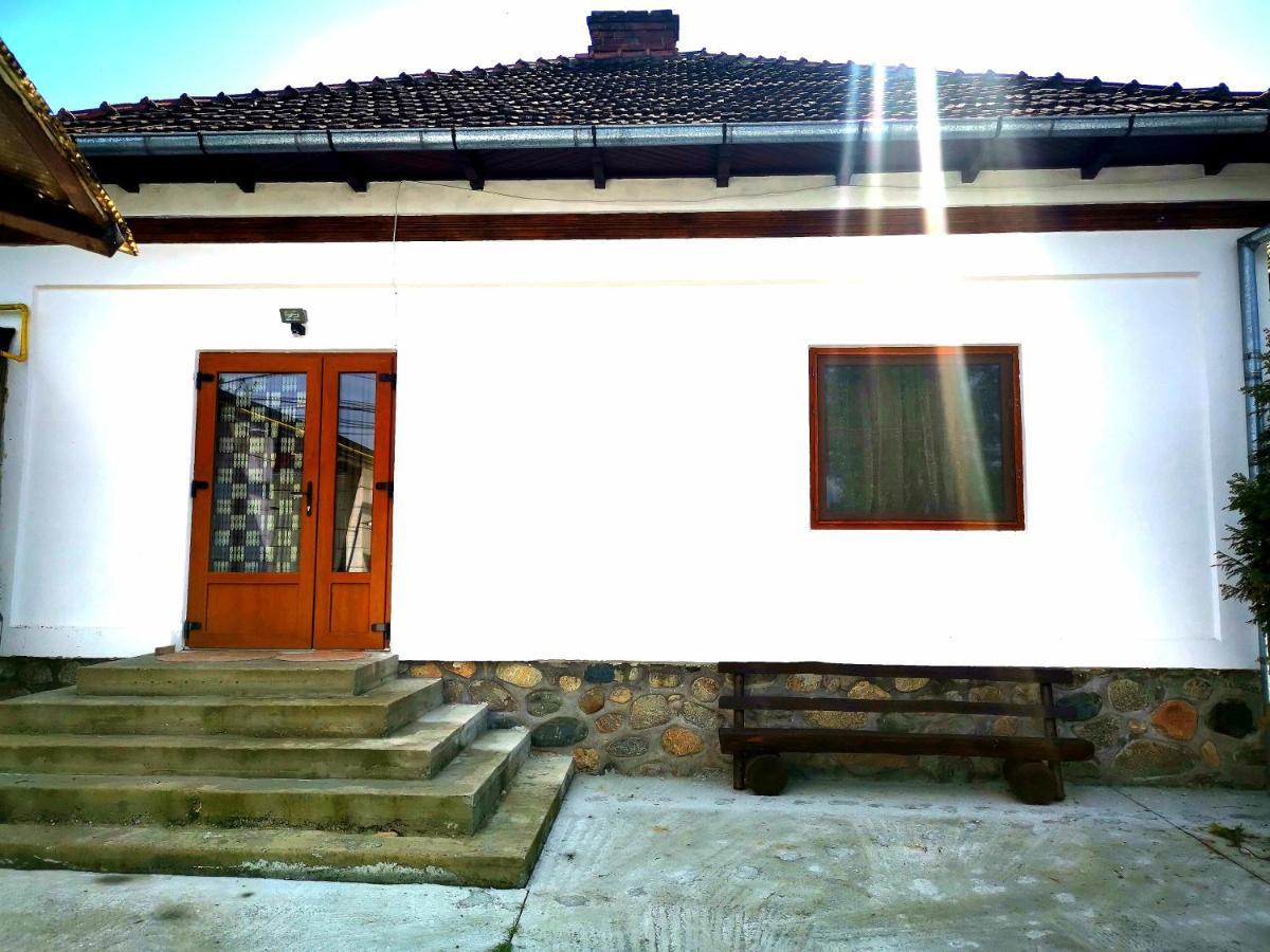 Casa Petrescu Curtea de Argeş Exterior foto